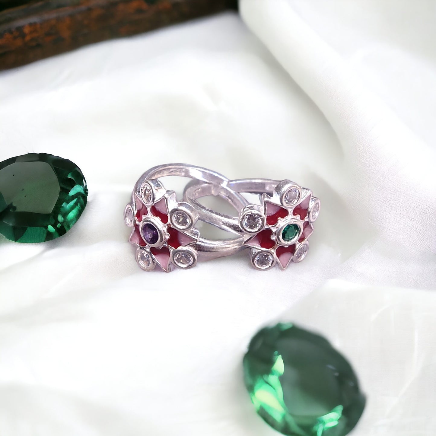 Fancy silver toe rings