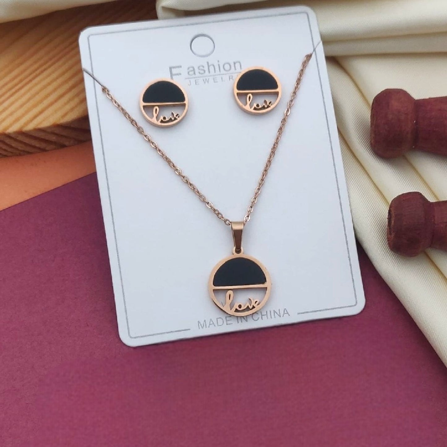 Rose gold plated chain - jauhari Jewellers