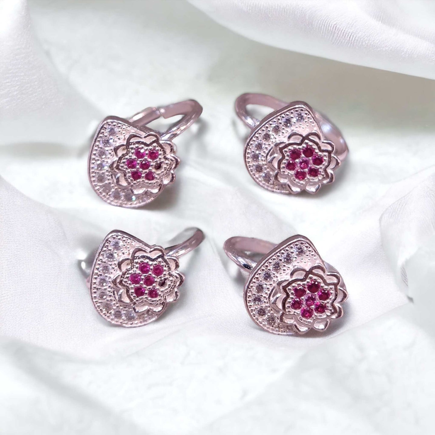 Fancy silver toe rings