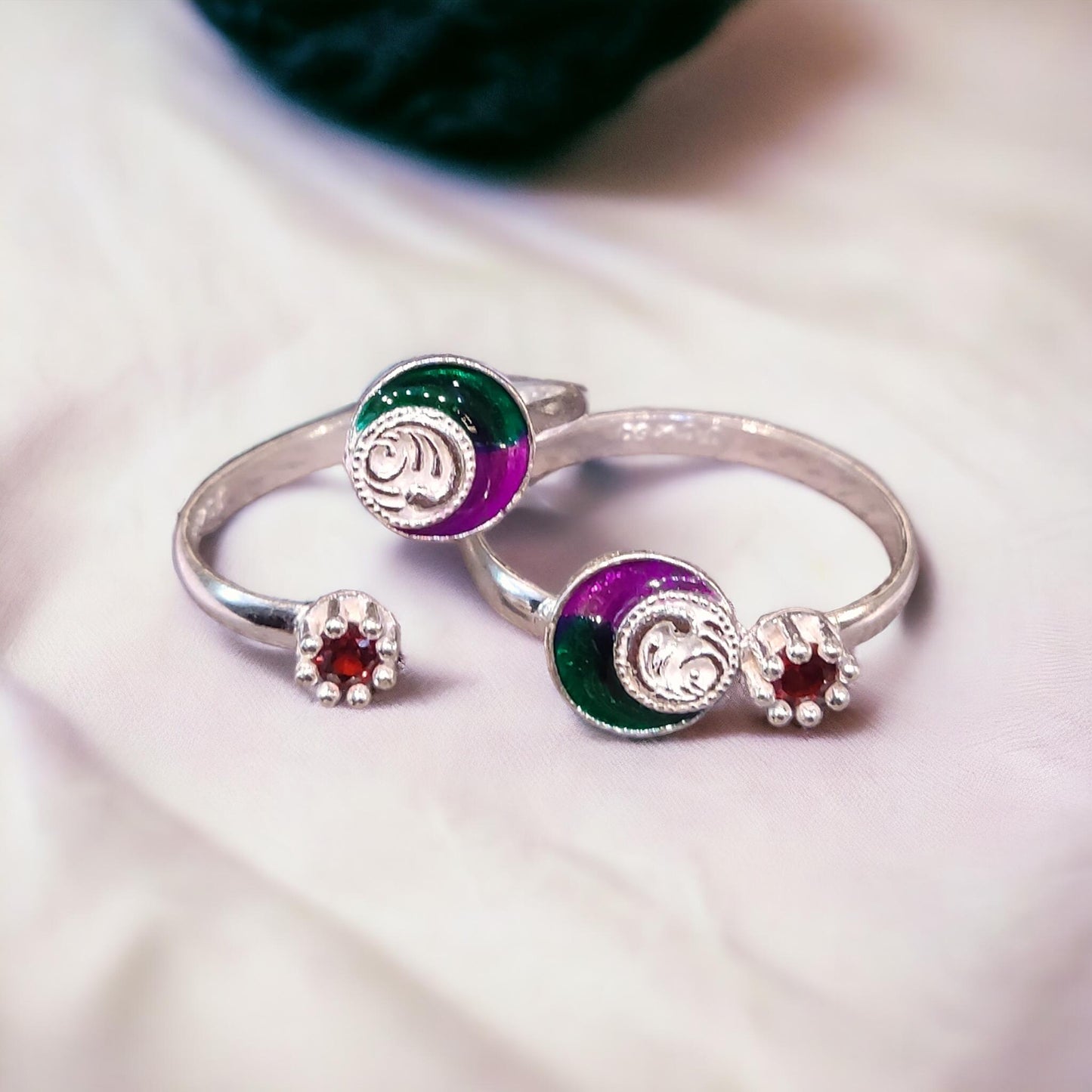 Silver big toe rings
