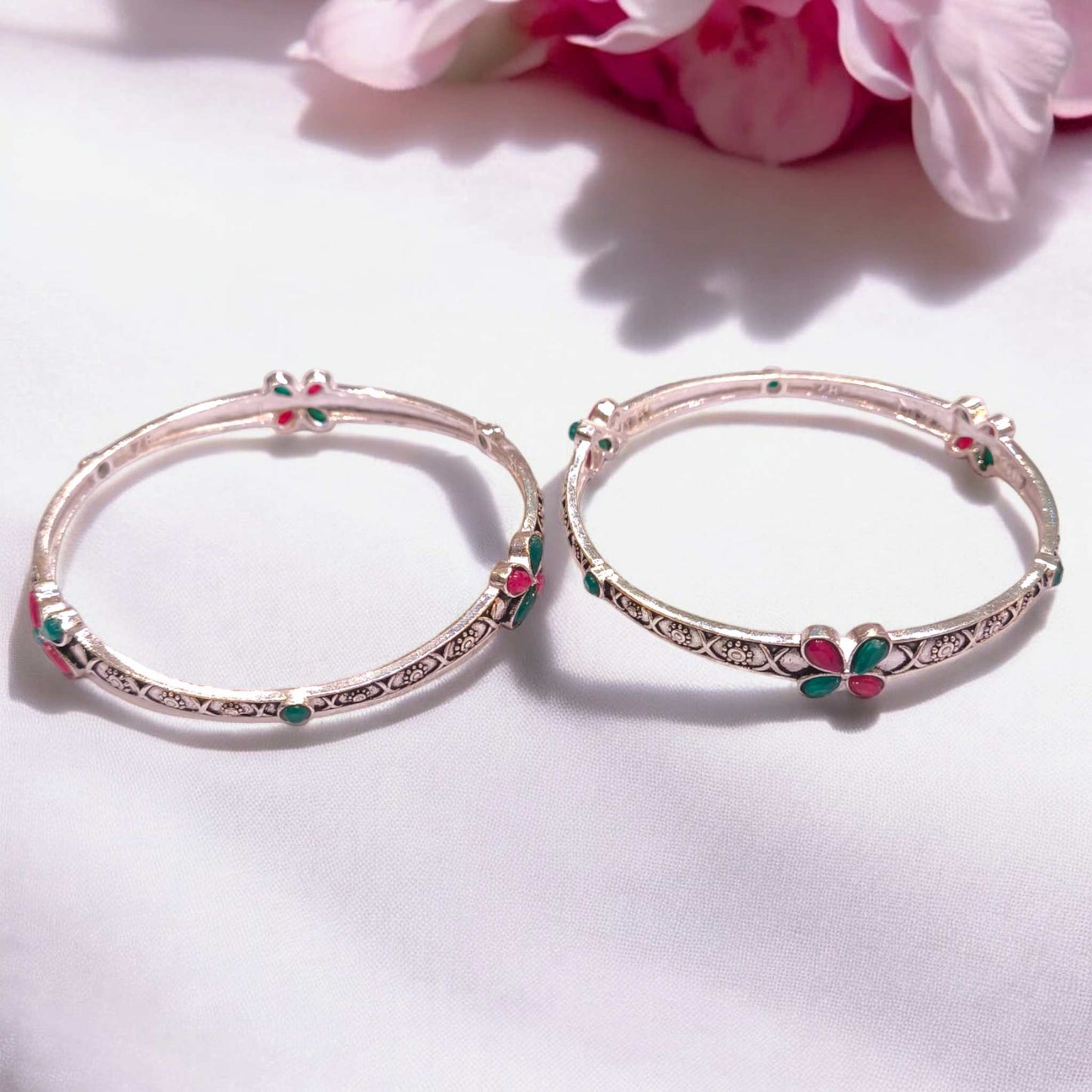 Antique silver bangles - jauhari jewellers