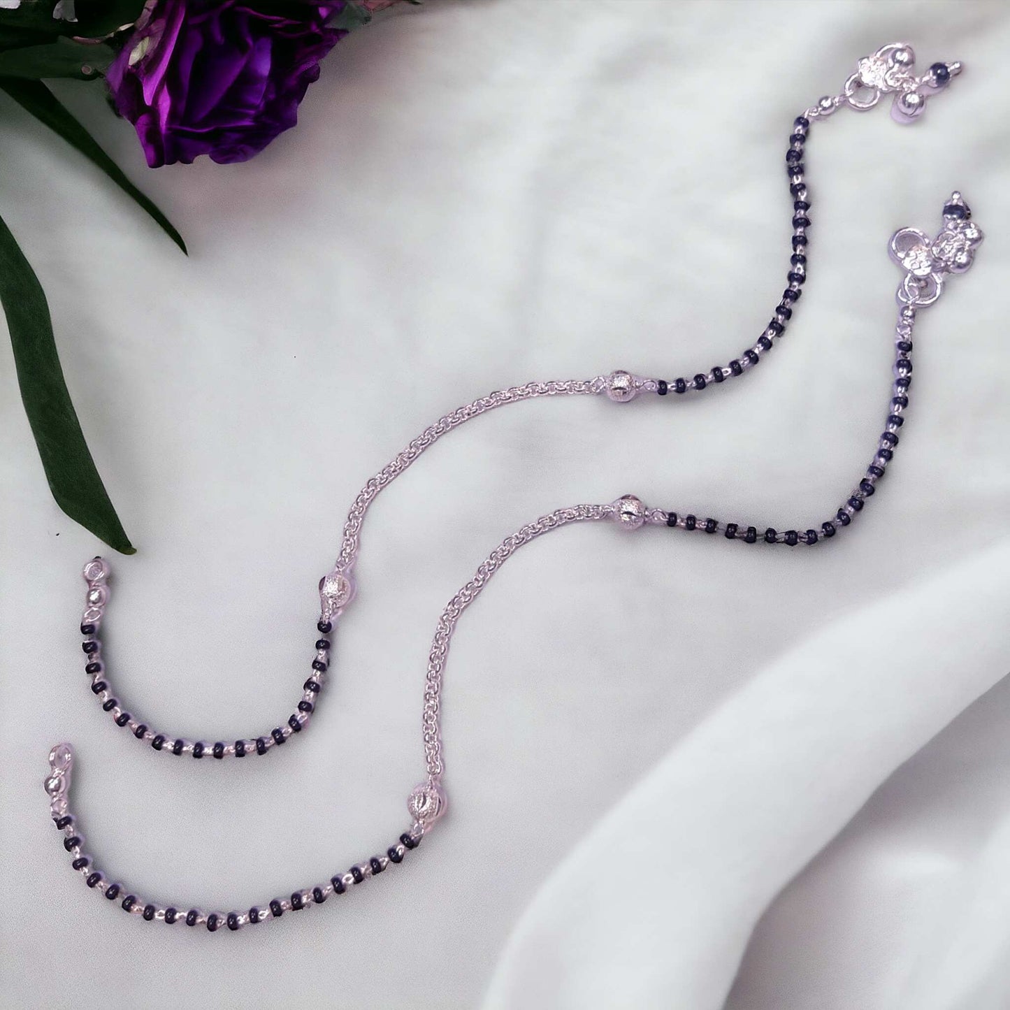 Light Weight Silver Payal with Black Beads - Jauhari Jewellers