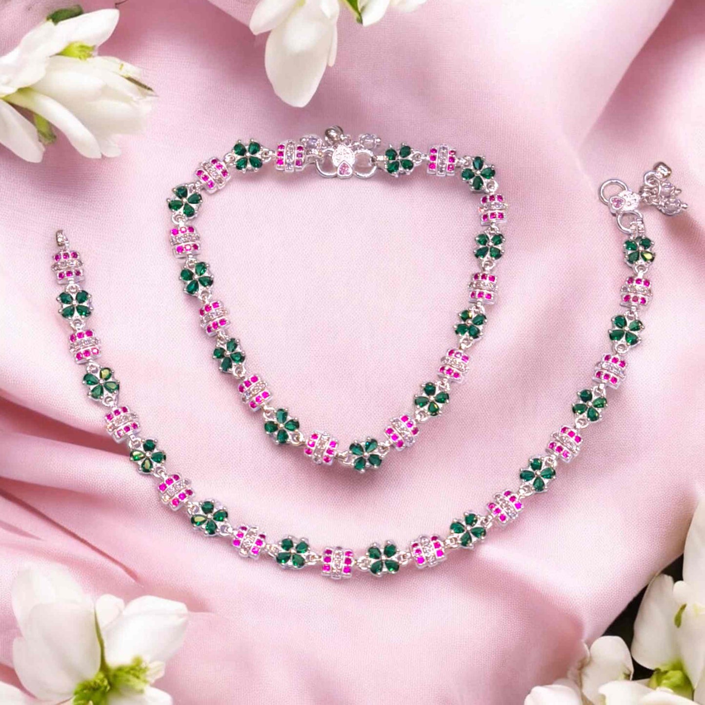 Silver stone payal