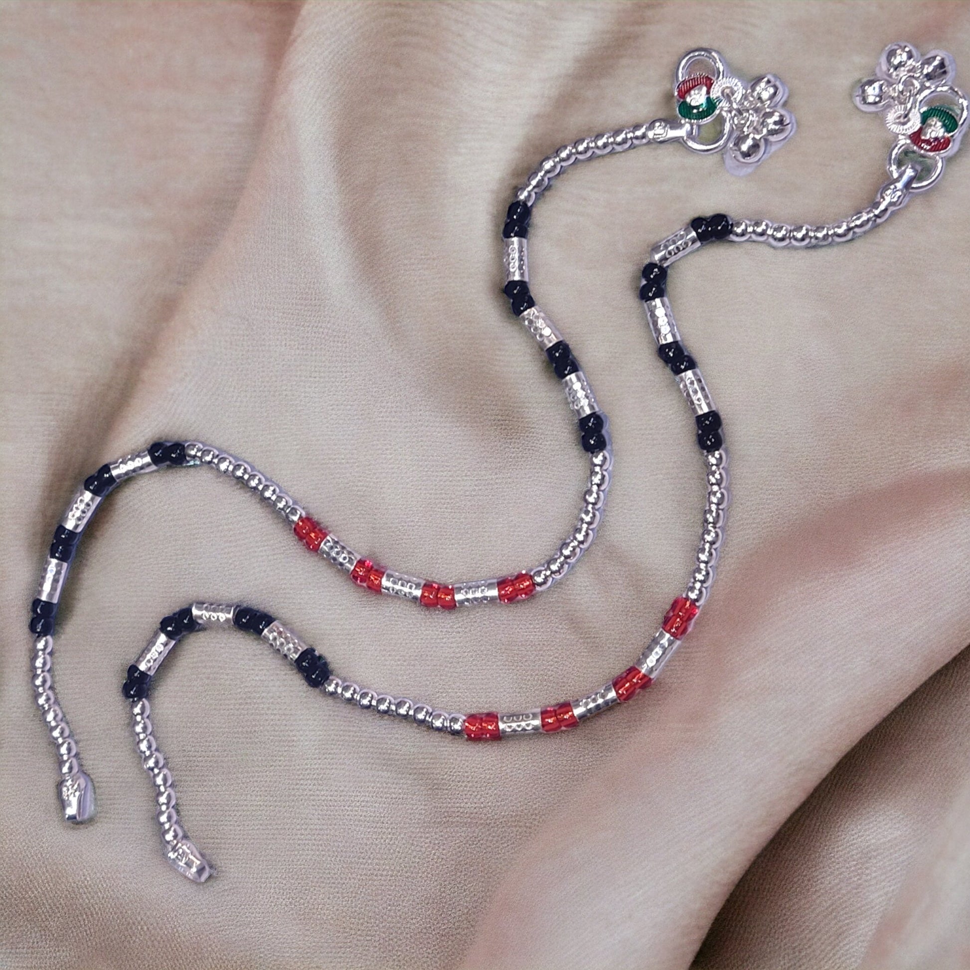 Fancy silver payal for women 