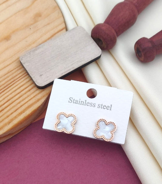 Rose gold plated earrings