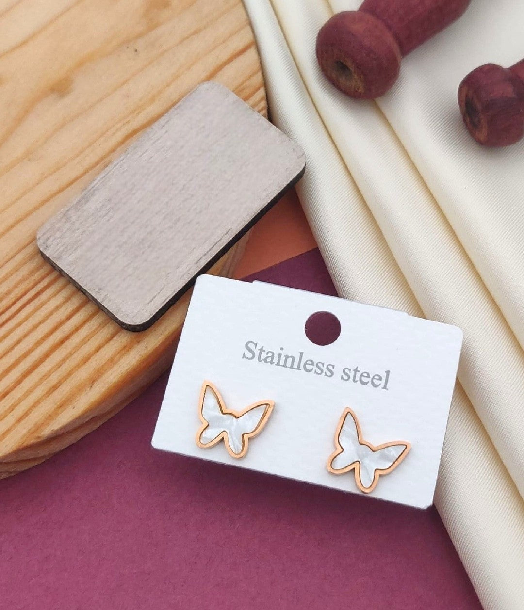 Rose gold plated earrings