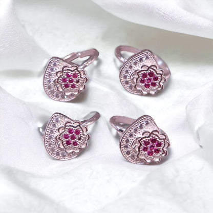 Fancy silver toe rings