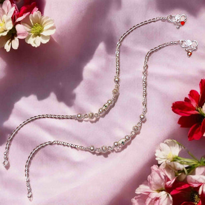 Thin silver payal for women