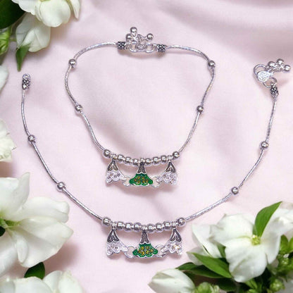 Fancy silver payal for women