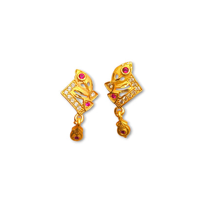 Fancy gold plated earrings