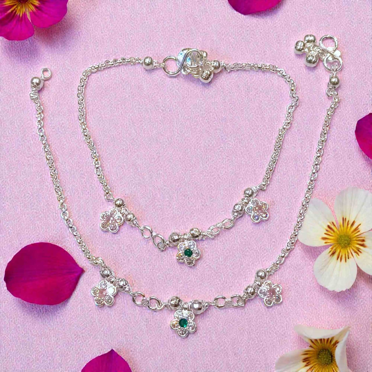 Fancy silver payal for women