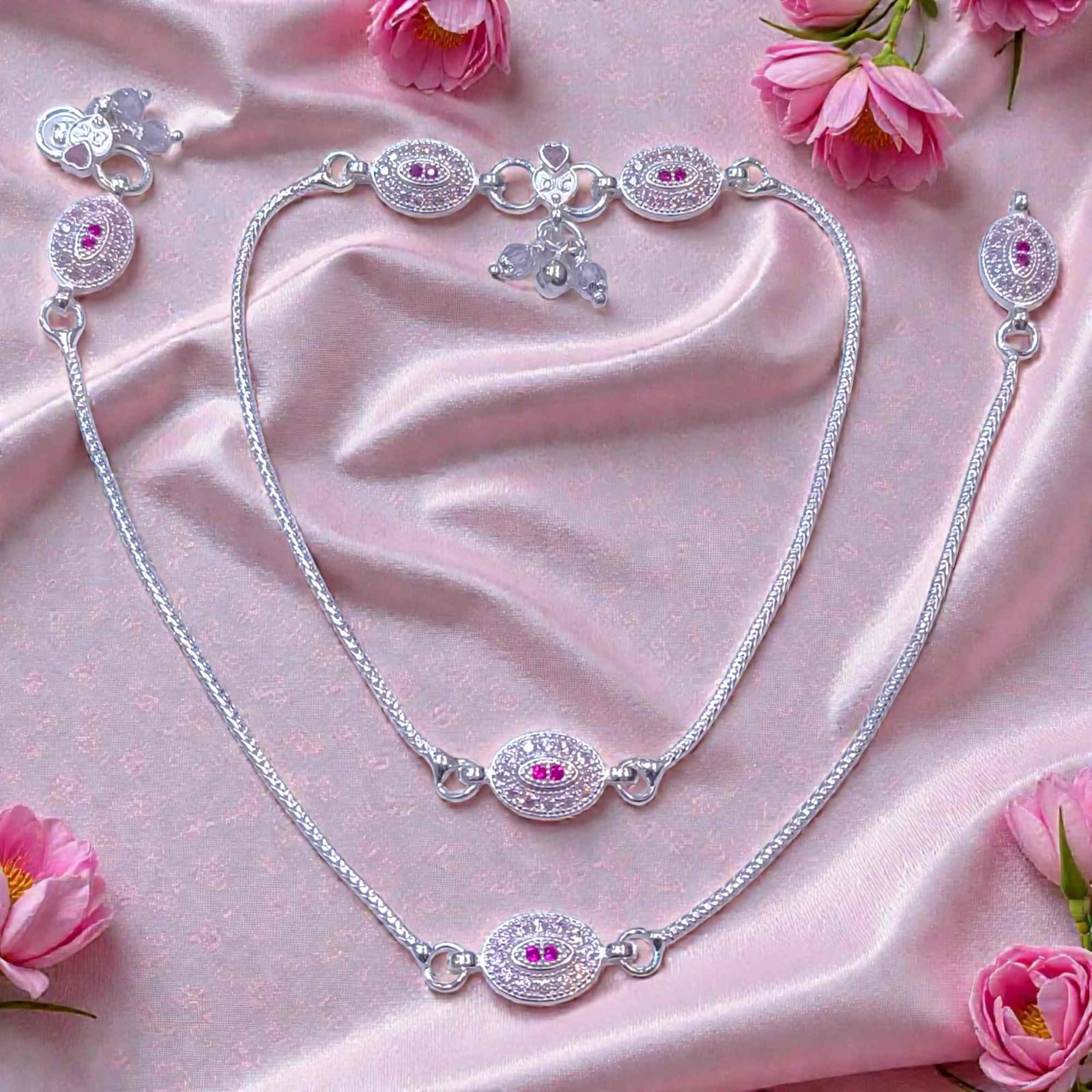 Fancy silver payal for women