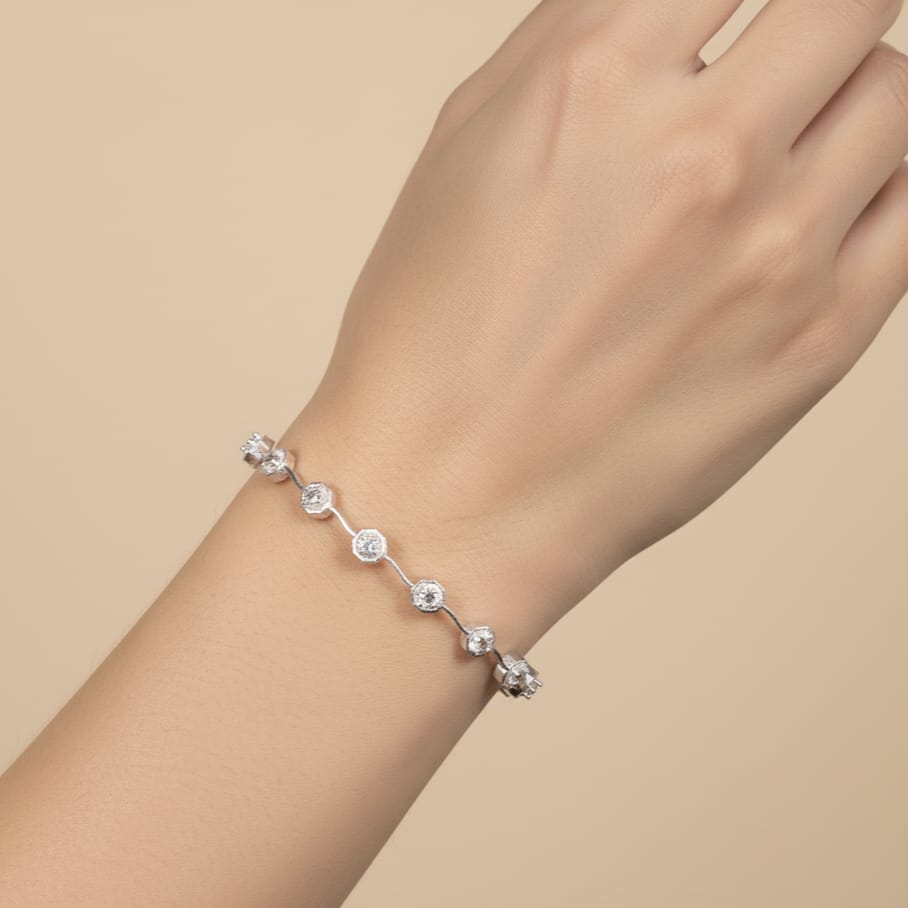 Silver bangle for women