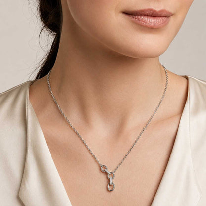 Interlocking Link Pendant Necklace for Women | 925 Sterling Silver Minimalist Jewellery | Jauhari Jewellers