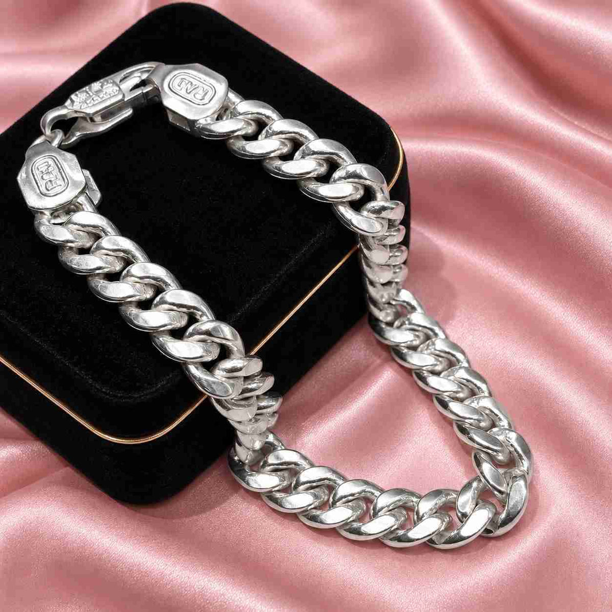 Silver Cuban Link Chain Bracelet for Men | Jauhari Jewellers