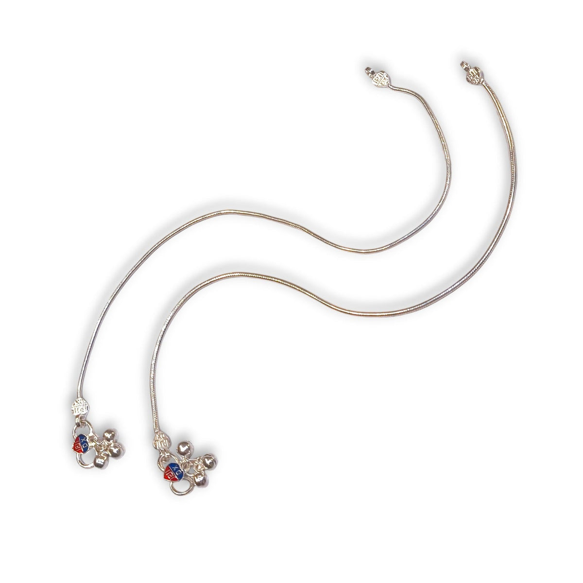 Plain Silver payal on a white background