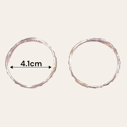 Fancy silver bangle for kids 