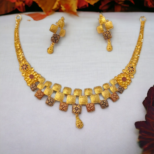 18K Gold Necklace Set - Jauhari Jewellers